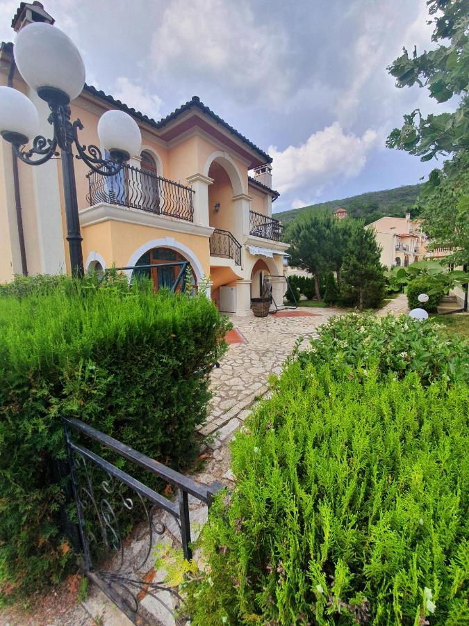 Elenite Private Apartments Exterior foto